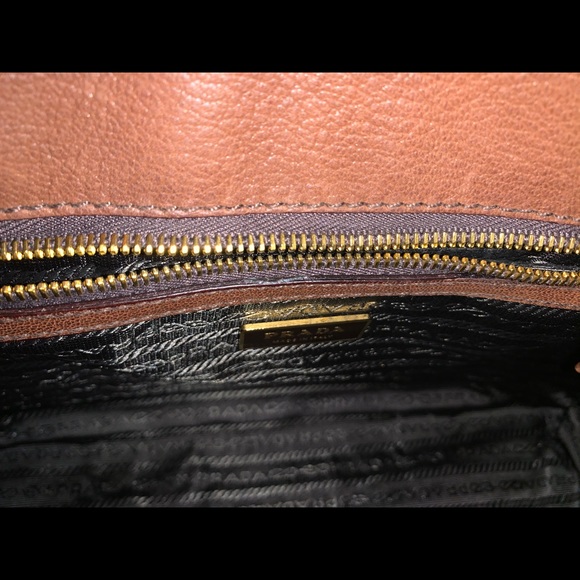 Prada Leather Hand Bag - Picture 6 of 16